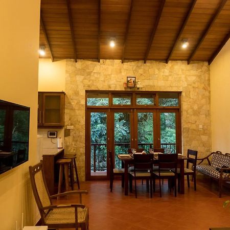 Aronka Homestay Kandy Zewnętrze zdjęcie