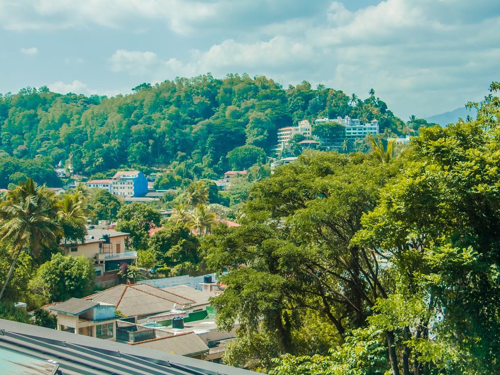 Aronka Homestay Kandy Zewnętrze zdjęcie