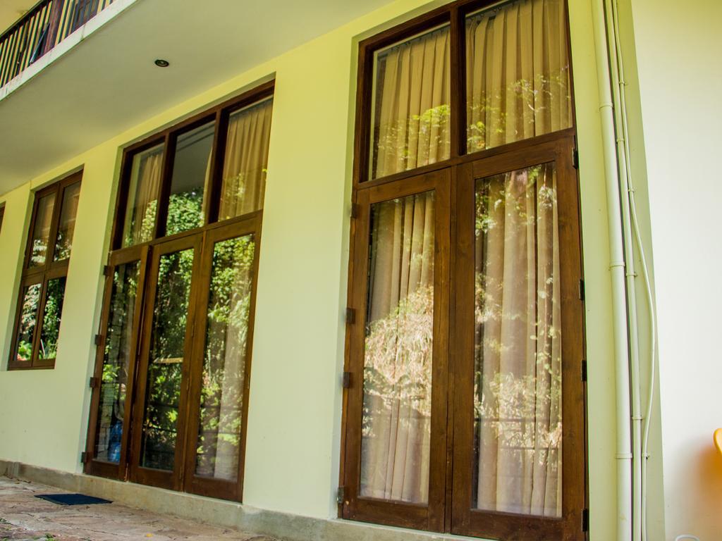 Aronka Homestay Kandy Zewnętrze zdjęcie