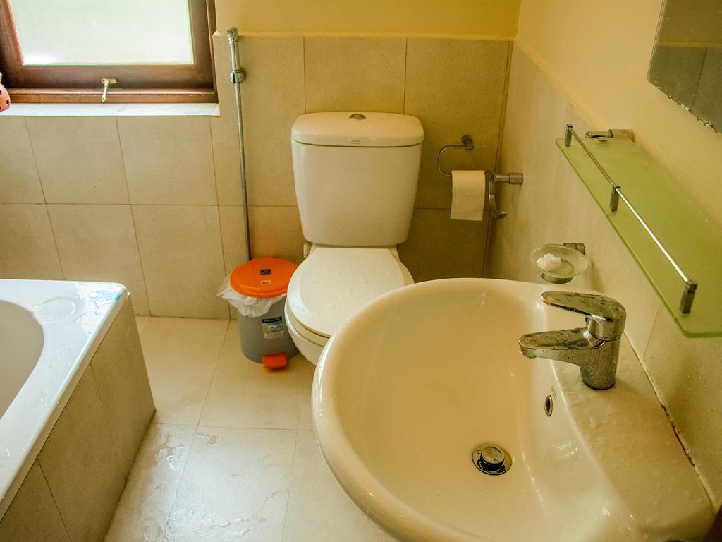 Aronka Homestay Kandy Zewnętrze zdjęcie