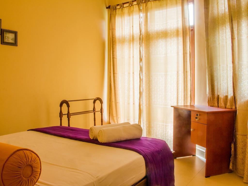 Aronka Homestay Kandy Zewnętrze zdjęcie