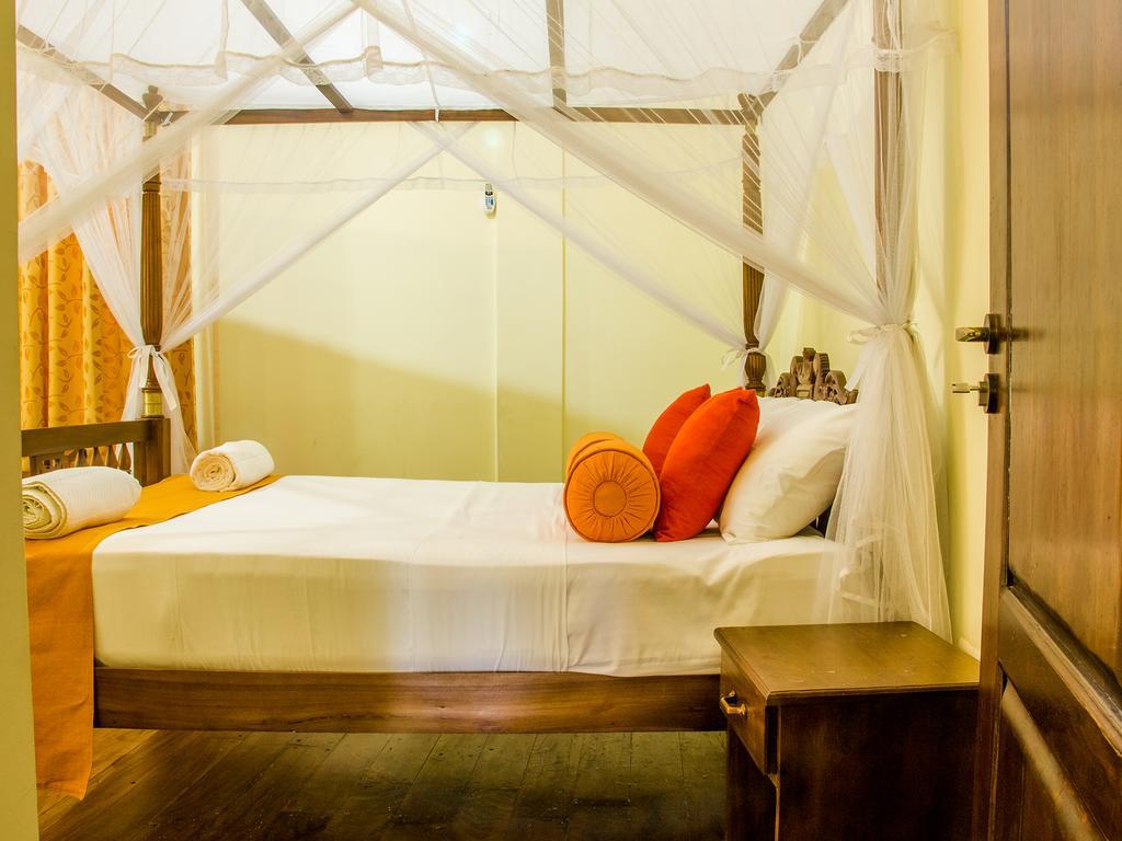 Aronka Homestay Kandy Zewnętrze zdjęcie