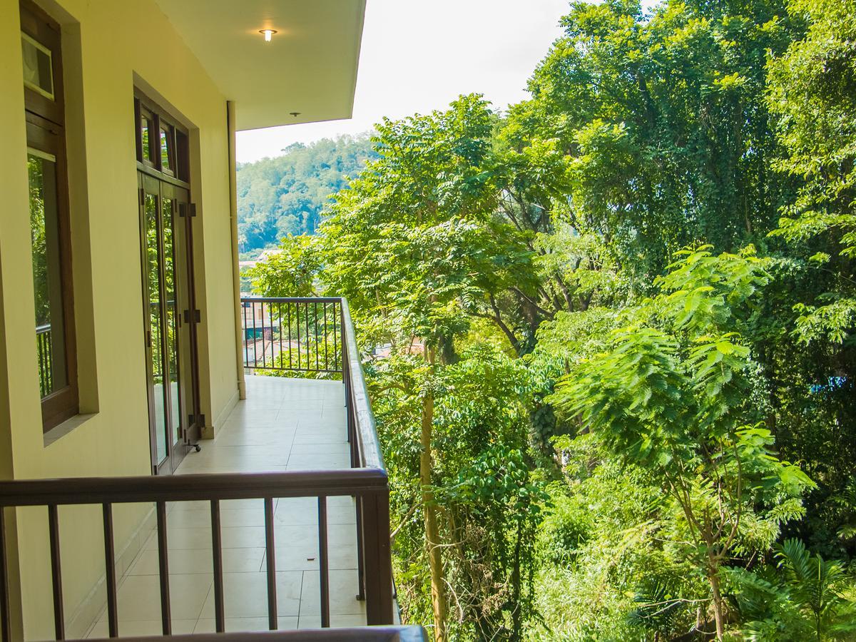 Aronka Homestay Kandy Zewnętrze zdjęcie