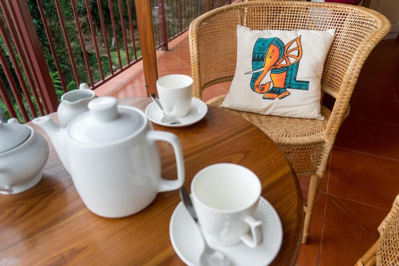 Aronka Homestay Kandy Pokój zdjęcie