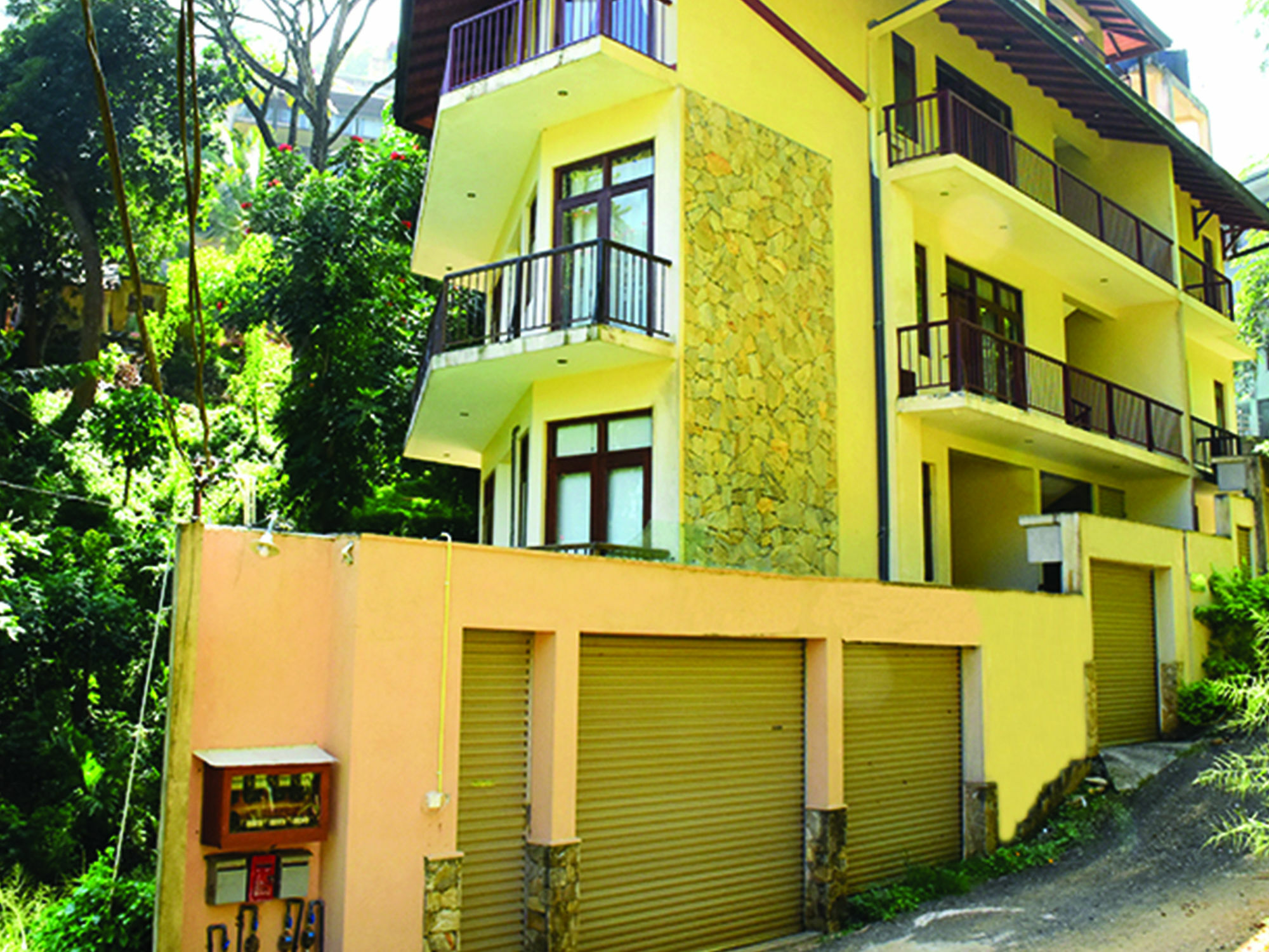Aronka Homestay Kandy Zewnętrze zdjęcie